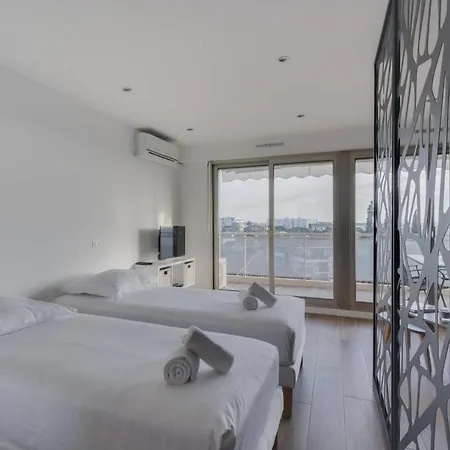Terrace Sea View Swimming Pool Car Park Center Live In Cannes