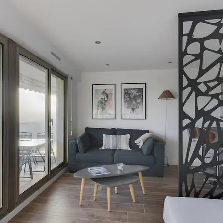 Terrace Sea View Swimming Pool Car Park Center Live In Apartment Cannes